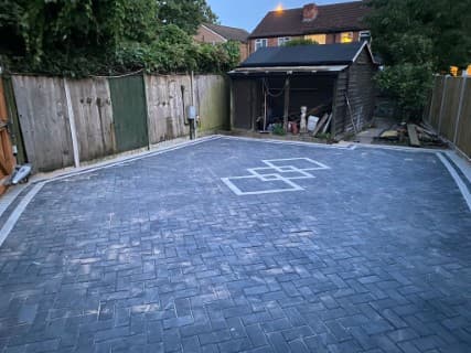 Driveways & Patios — Project 07