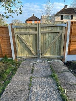 Fencing — Project 16